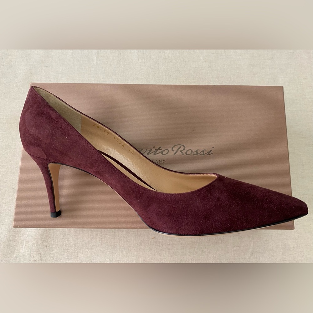 Gianvito Rossi - Burgundy 70 Suede Pumps, brand new, 3 inch heels, size 40 EU